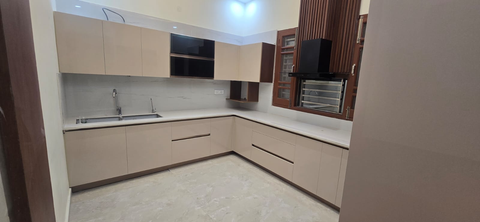Beige Gloss U-Shape Kitchen