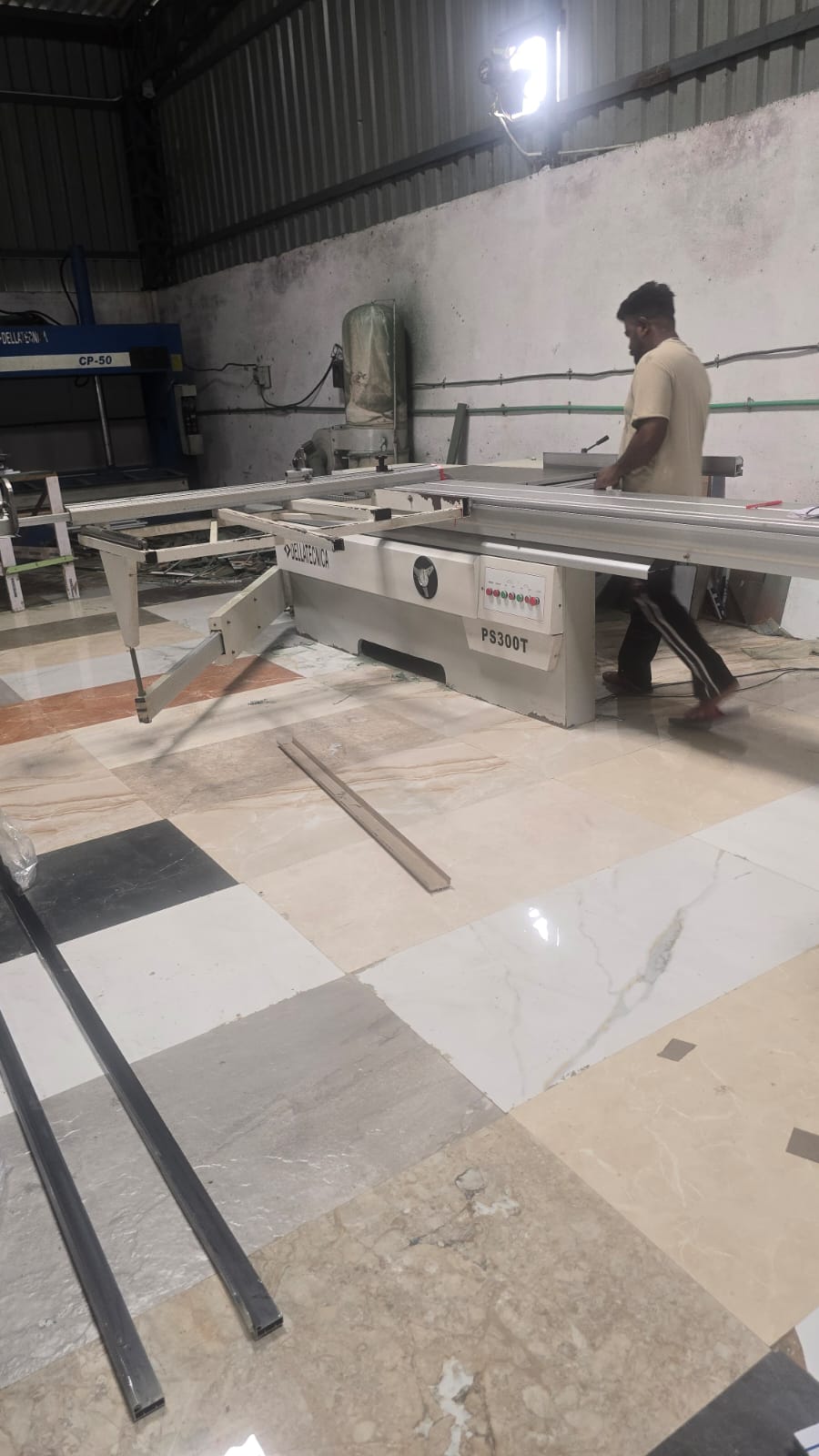 Precision panel saw at Sabharwal Kitchen Factory